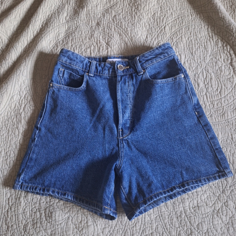 Zara Blue Jean Shorts High-Waisted Timeless Design